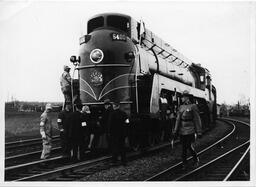 Trains - V23 Rail-Tr-40