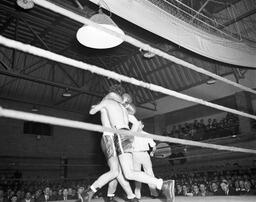 Intercollegiate Boxing. Old Jock Harty Arena - V25.5-8-214