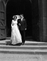 Wedding at St. Mary's Cathedral - V25.5-16-61