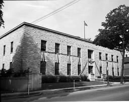 Exterior of Bell Telephone Company on Princess Street - V25.5-19-53 - 1 of 3