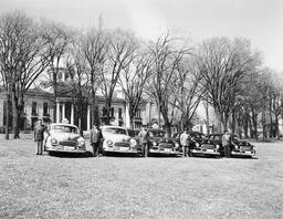 Club Taxi Cabs at Frontenac County Courthouse - V25.5-30-262.19 - 1 of 8
