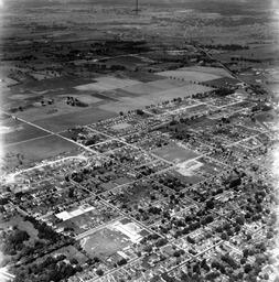 Shows Churchill School in bottom right - North to Alcan and west to Cataraqui. - V25.6-1-9-6