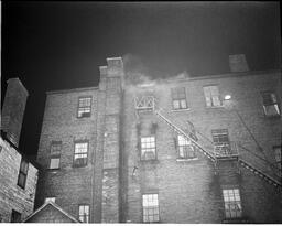 Fire at British American Hotel at 42-52 Clarence Street - V25.5-18-61 - 2 of 2