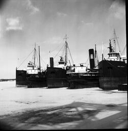 Ships in Winter Berths - V25.5-26-125