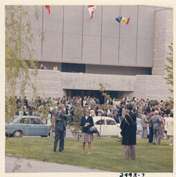 Convocation Spring 1975 - V48-4-12-46